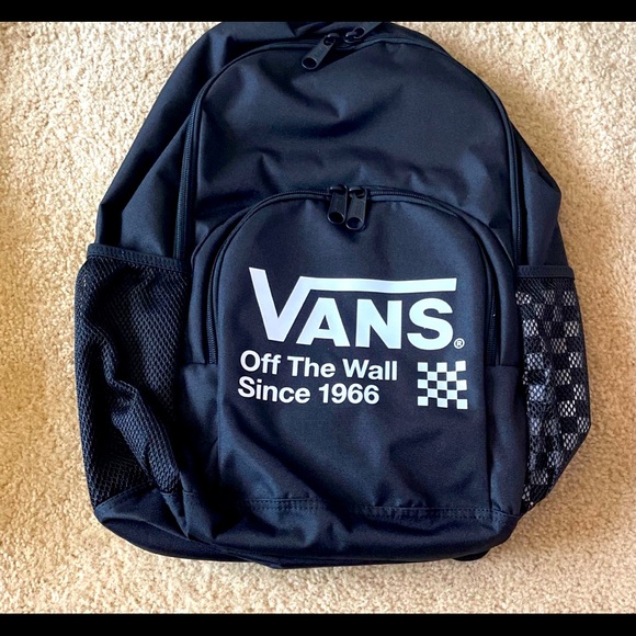 vans off the wall backpack